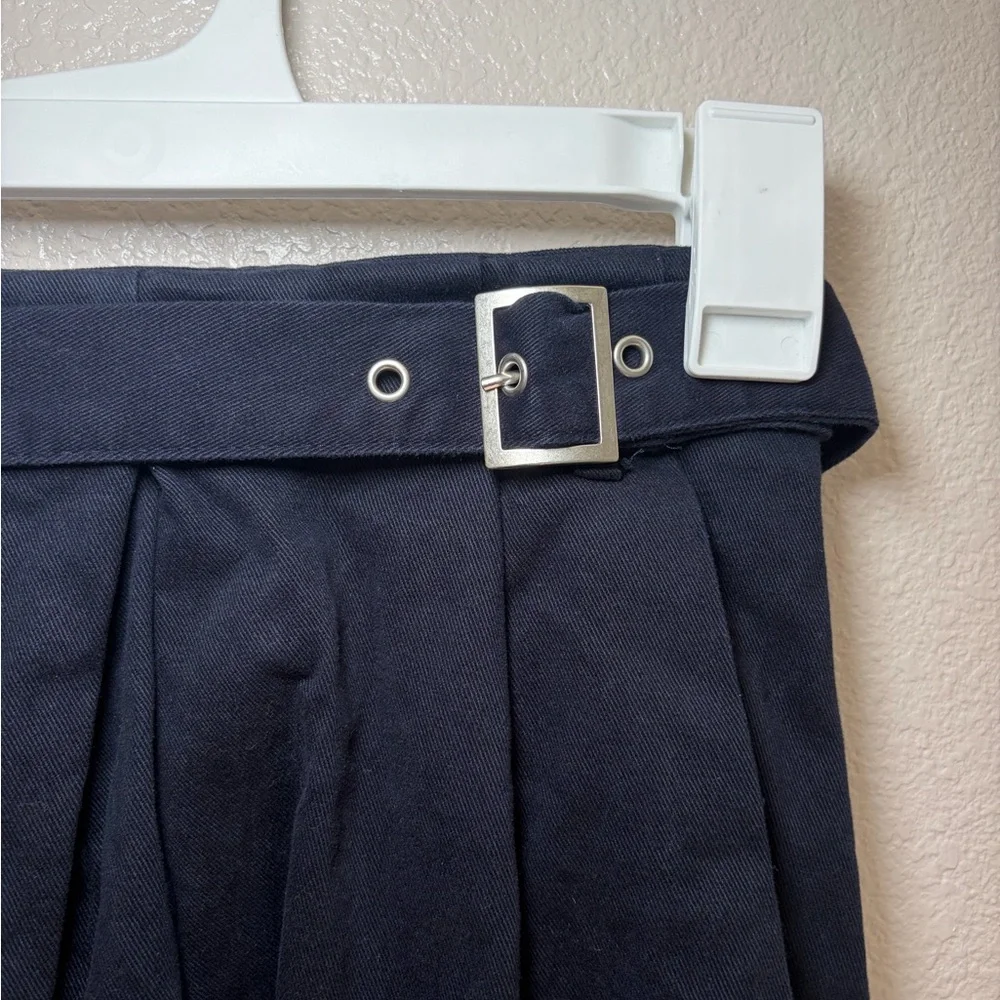 Zara Girls Navy Blue Pleated Mini Skirt with Buckle Detail Raw Hem Size 10 Kids